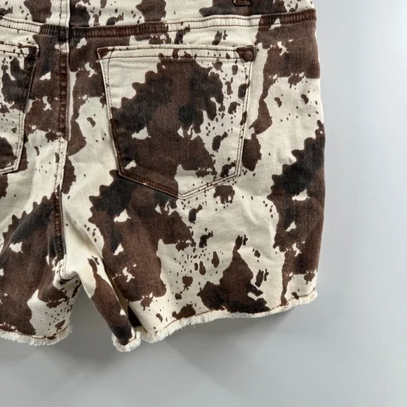 Judy Blue Women’s Printed Denim Shorts Size Large - Picture 6 of 7